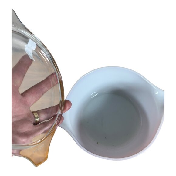 Pyrex Wheat Casserole Dish - Picture 4 of 5